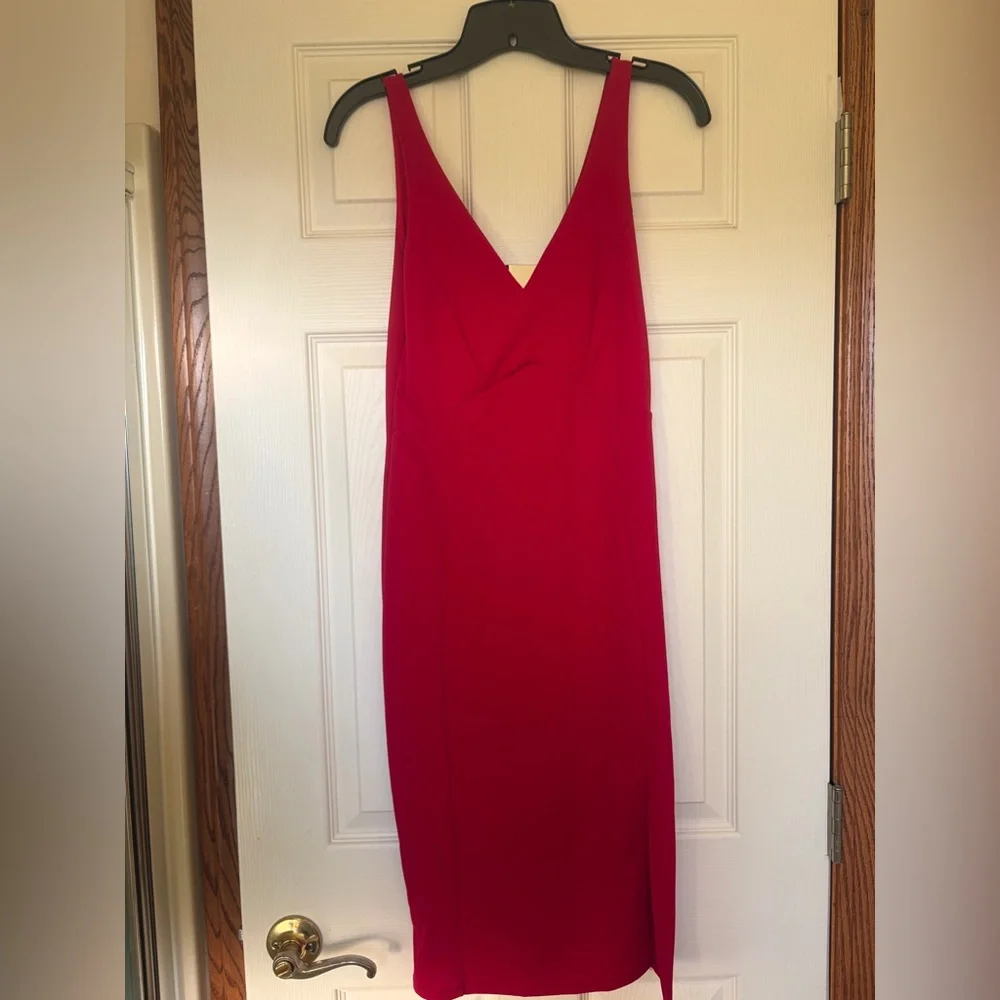 Lulu’s Black and Red V-Neck Dresses - Picture 2 of 8